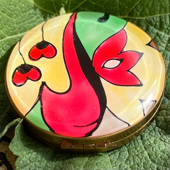 Lovely Vintage Powder Compact with Floral Motif b… - image 2