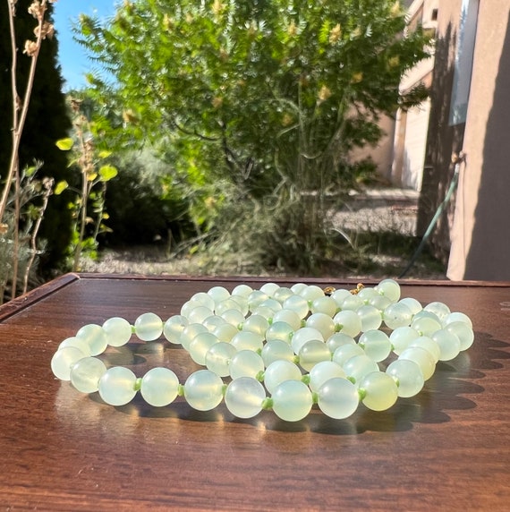 Luminous  “New Jade” Serpentine Bead Necklace tha… - image 6