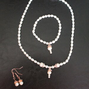 Pearl and Rose Gold Wedding Set image 4