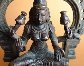 Lakshmi Bronze Statue | South India Lost Wax Bronze | Hindu Goddess Murti