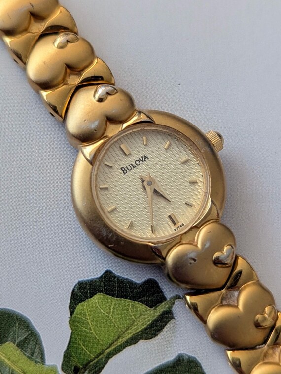 Bulova Abalone Heart Bracelet Watch – Gold Tone | Boho Vintage Style | Working Women main image 3