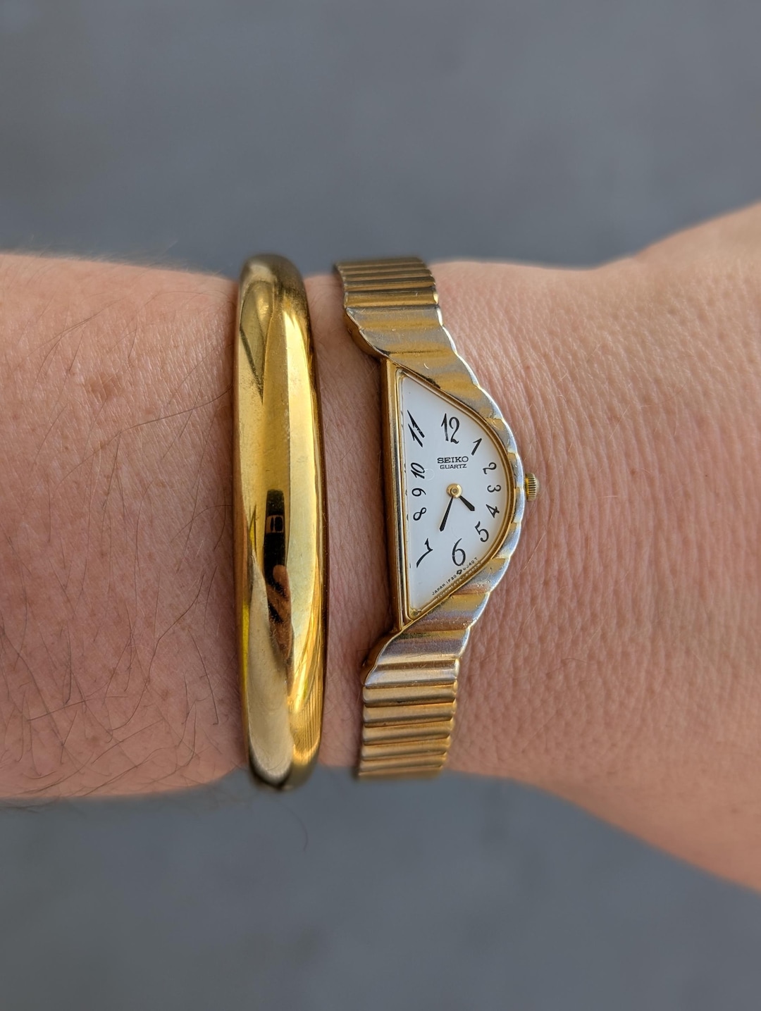 11点　Citizen seiko 14K GOLD，20MICRONSのメッキ CITIZEN Watch 3220-S16946 Ladies Quartz 17mm Japan Tested