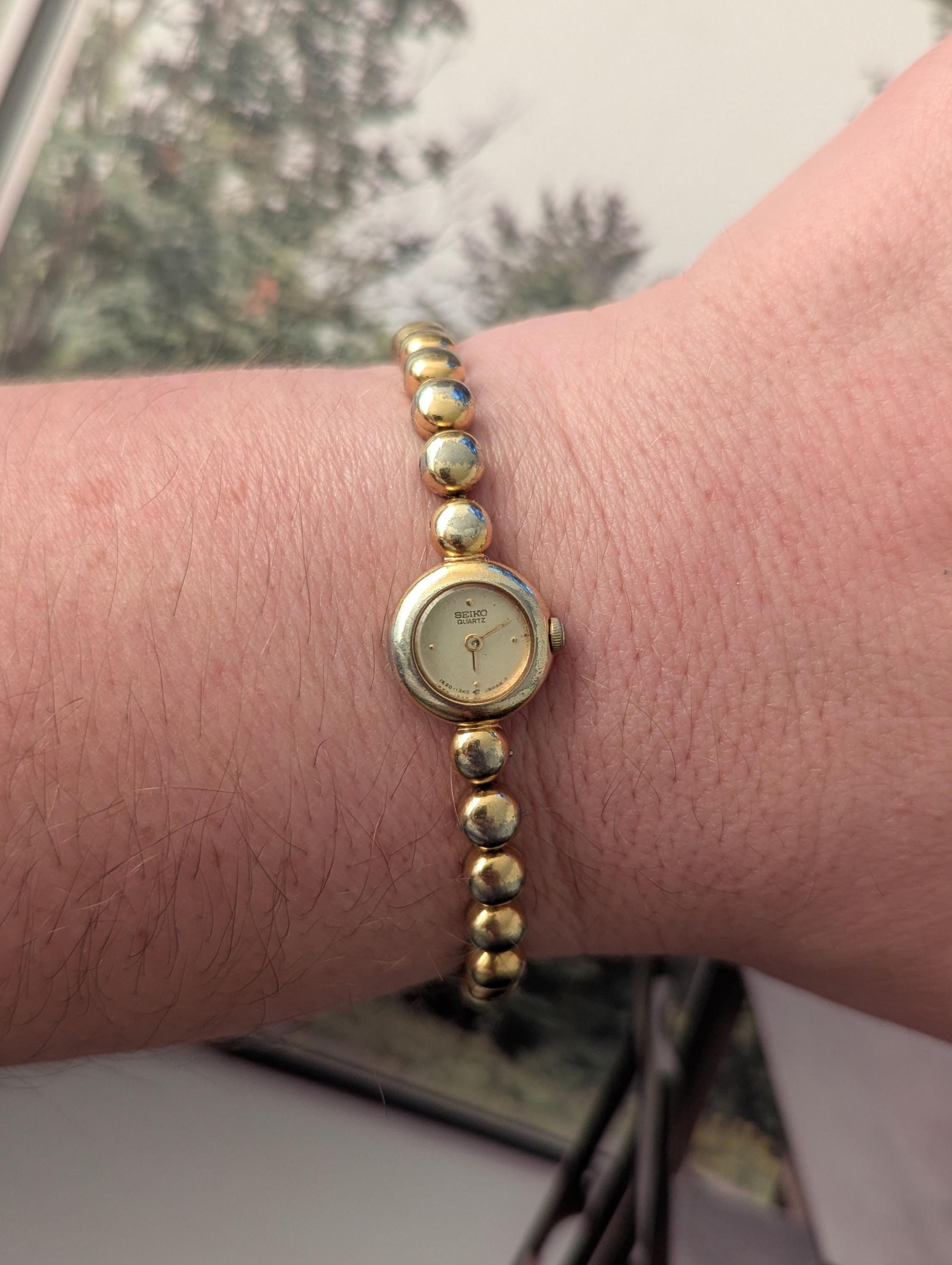 SEIKO Quartz Watch Gold Bracelet Band Round Dial Vintage Seiko Gold Filled 1400 0060 Roman Numeral Dial Lady  main image 3