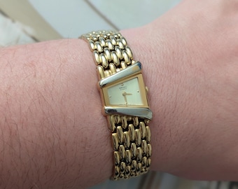 Rare Vintage Seiko Rivoli Asymmetrical Trapezoid Quartz  display picture 2