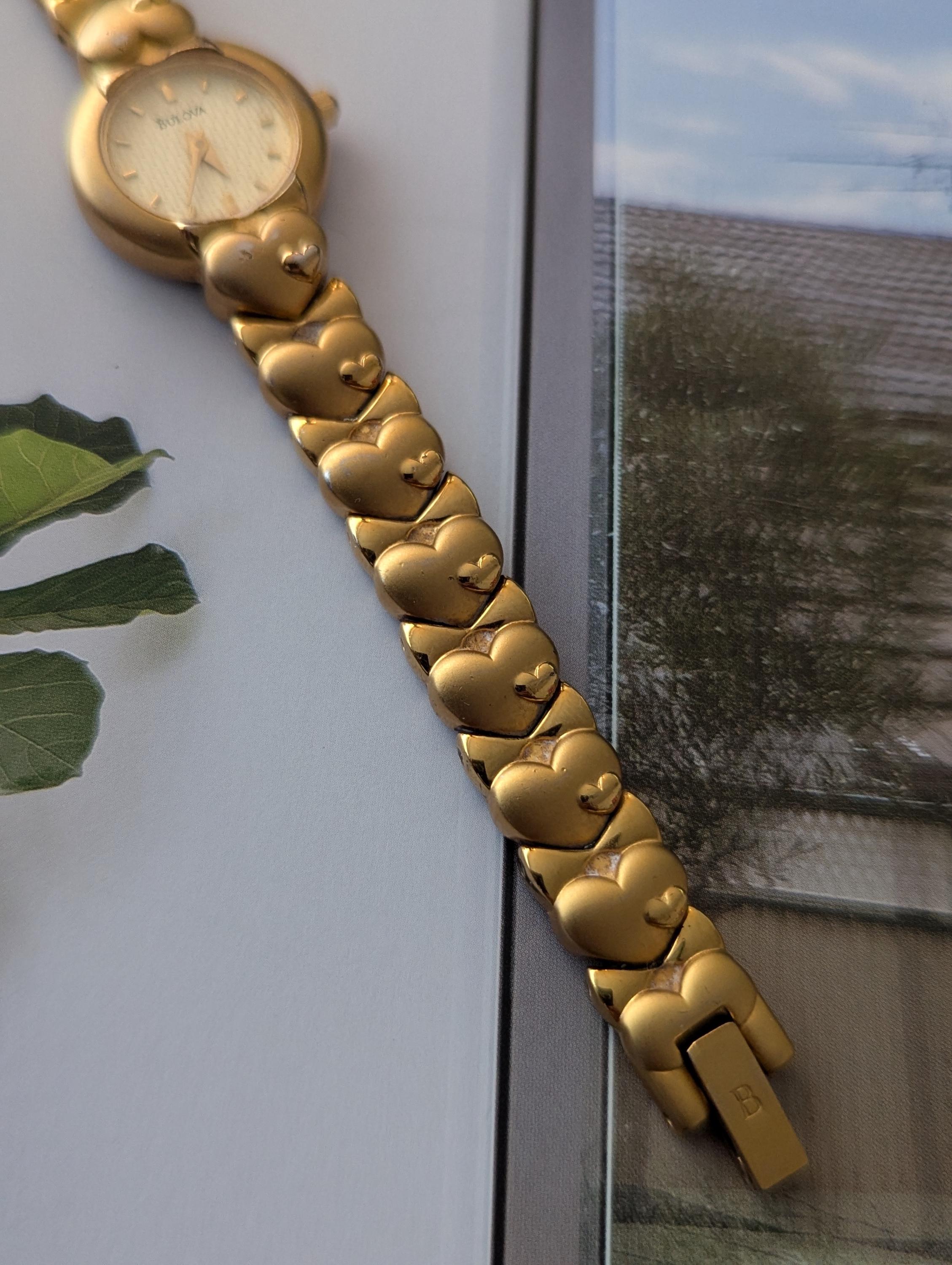 Bulova Abalone Heart Bracelet Watch – Gold Tone | Boho Vintage Style | Working Vintage 10K Gold Filled Bulova Stretch Band Bracelet – Hermine main image 3