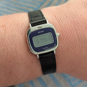 Seiko Digital Analog Vintage Watch - Etsy