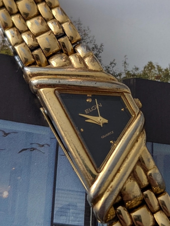 BROKEN ELGIN Asymmetrical Quartz Watch With Black Face and  display picture 2