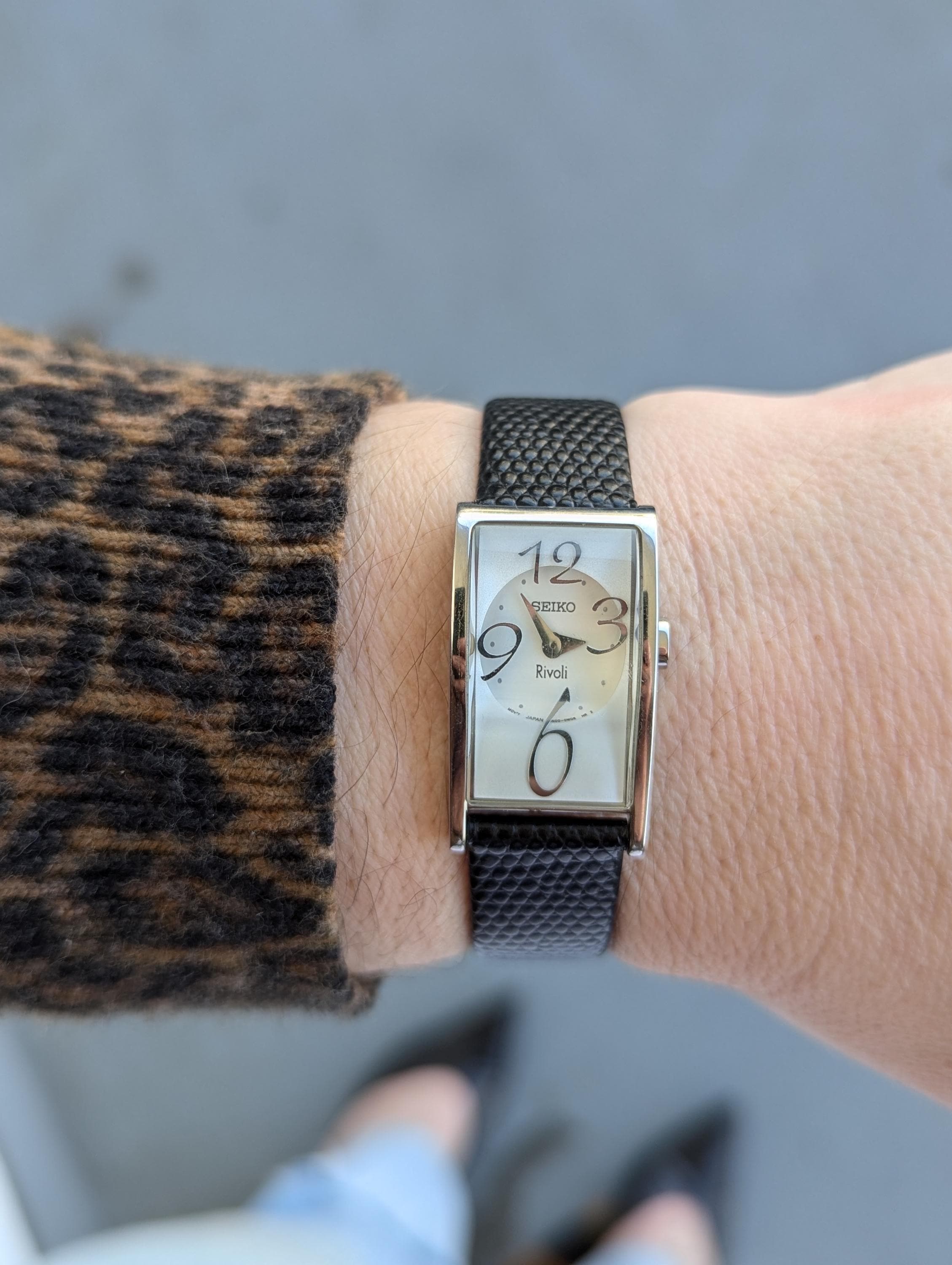Vintage SEIKO Rivoli Quartz Watch: Black Leather Band, Fits 8