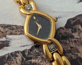 Vintage Seiko Gold Tone Crystal Watch: Fits 7&quot; Wrist