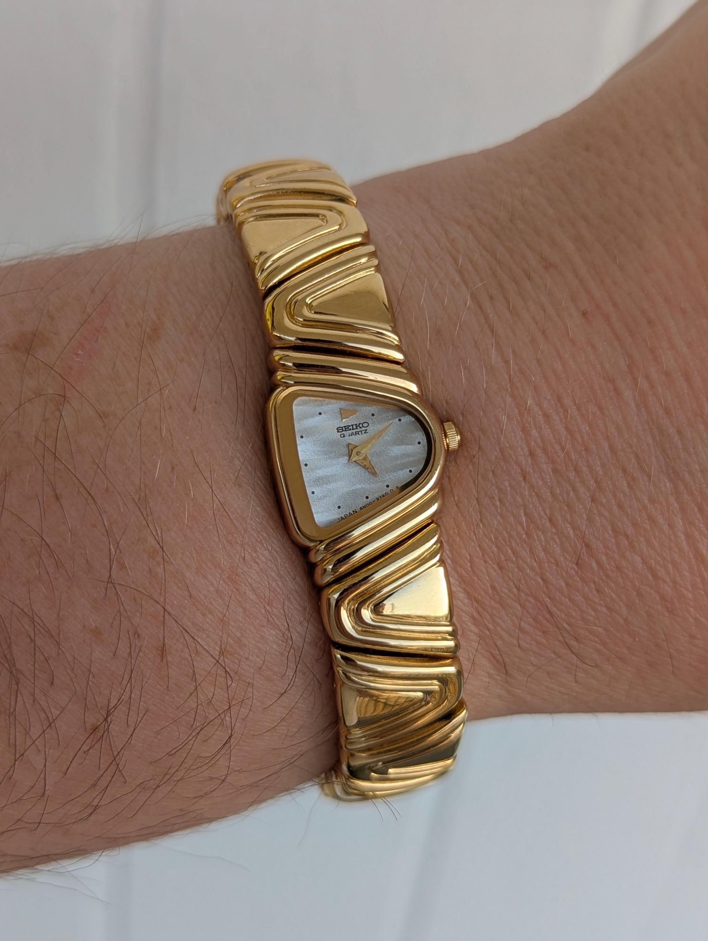 VTG Seiko Women\'s Watch 13MM Gold Case Dial Gold Bracelet Band 6.5\