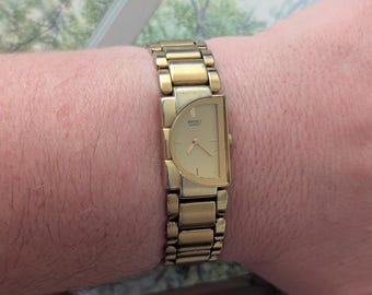 Vintage 90's Seiko Exceline Diamond Sculpted Pattern Gold Tone