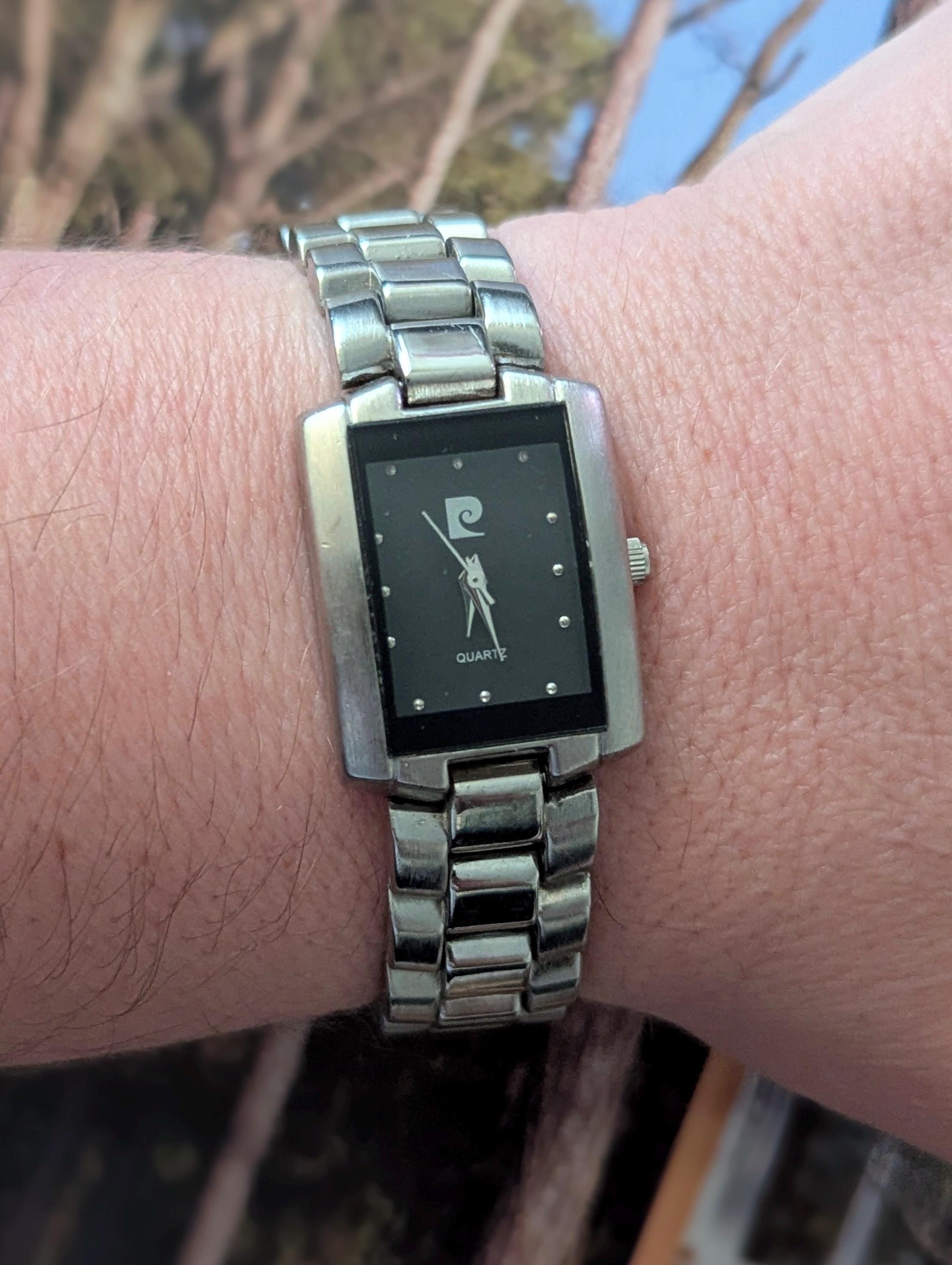 Montre Femme Pierre Cardin Pigalle CPI.2505 - Cadran Argent - Bracelet Maille Milanaise - Quartz
