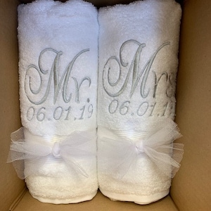 Mr & Mrs Towels (2) with custom Wedding / Anniversary date. Any color towel, any color thread.