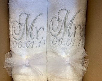 Mr & Mrs Towels (2) with custom Wedding / Anniversary date. Any color towel, any color thread.