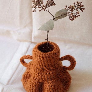 Crochet Vases with Handles / 3 Different Styles / Handmade Décor / Boho Style / Minimalist / Spring Decor Rust Bud Vase
