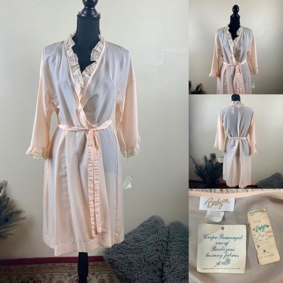 Vintage Barbizon Rare NWT Ruffle Robe Intimates