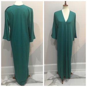 1970s loungewear dress, green muu muu dress, Mrs. Roper dress, Midcentury loungewear,Ladies green long dress, St. Patricks day dress image 1