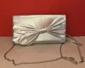 Jessica McClintock silver clutch handbag, evening handbags, prom handbag, designer clutch, Jessica McClintock evening purse, silver clutch