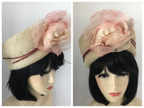 1960’s hat, panama straw hat with pink flower, midcentury spring/summer hat, 60’s hat, whimsy 60’s hat, 60’s style, 60’s fashion, 1960’s hat