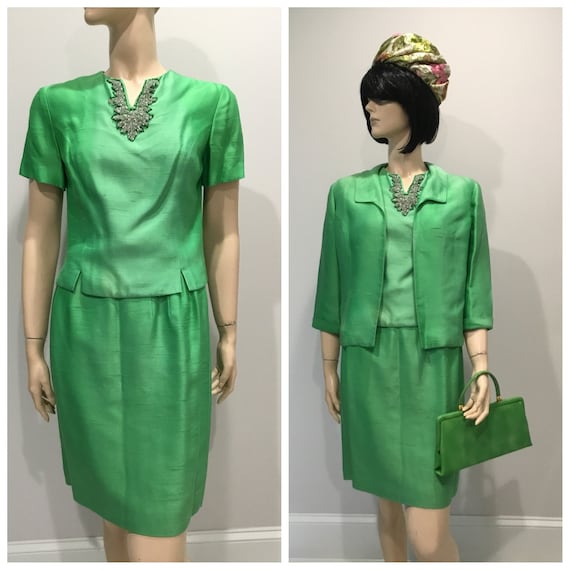 Green skirt outfit clearance 60s