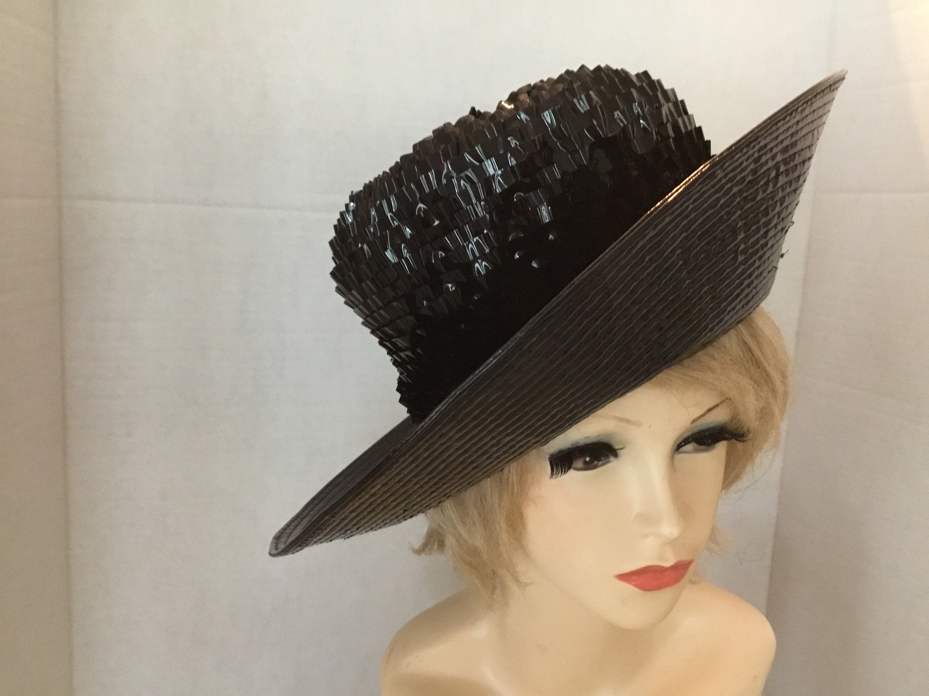 Jean Arlett Creations 1960 display picture 3