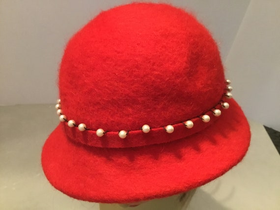 1940’s red wool hat,Neumann-Endler hat, midcentur… - image 2