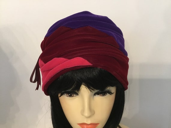 1960s Turban Hat, Velvet Multi Colored Turban 60s Style  display picture 1