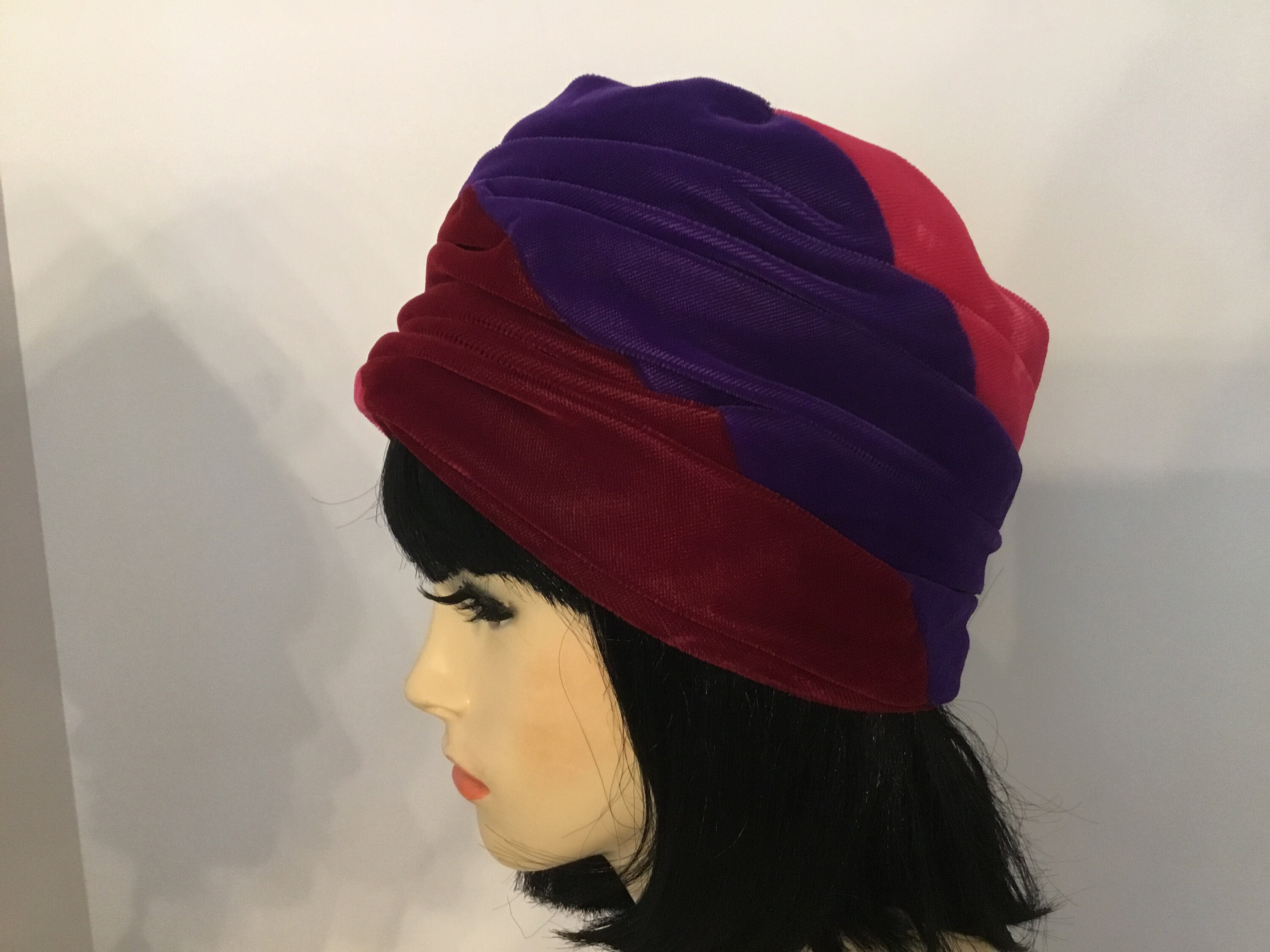1960s Black Knit Turban Hat Rosette Detail Turban Style Hat,1960 | © Pleasurephoto Room main image 4