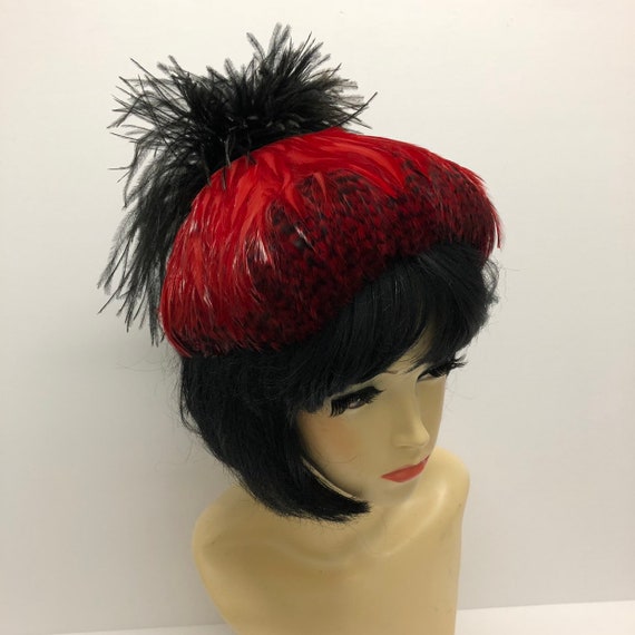 1950-60s Le Charme Feather hat, WOW unique red bla