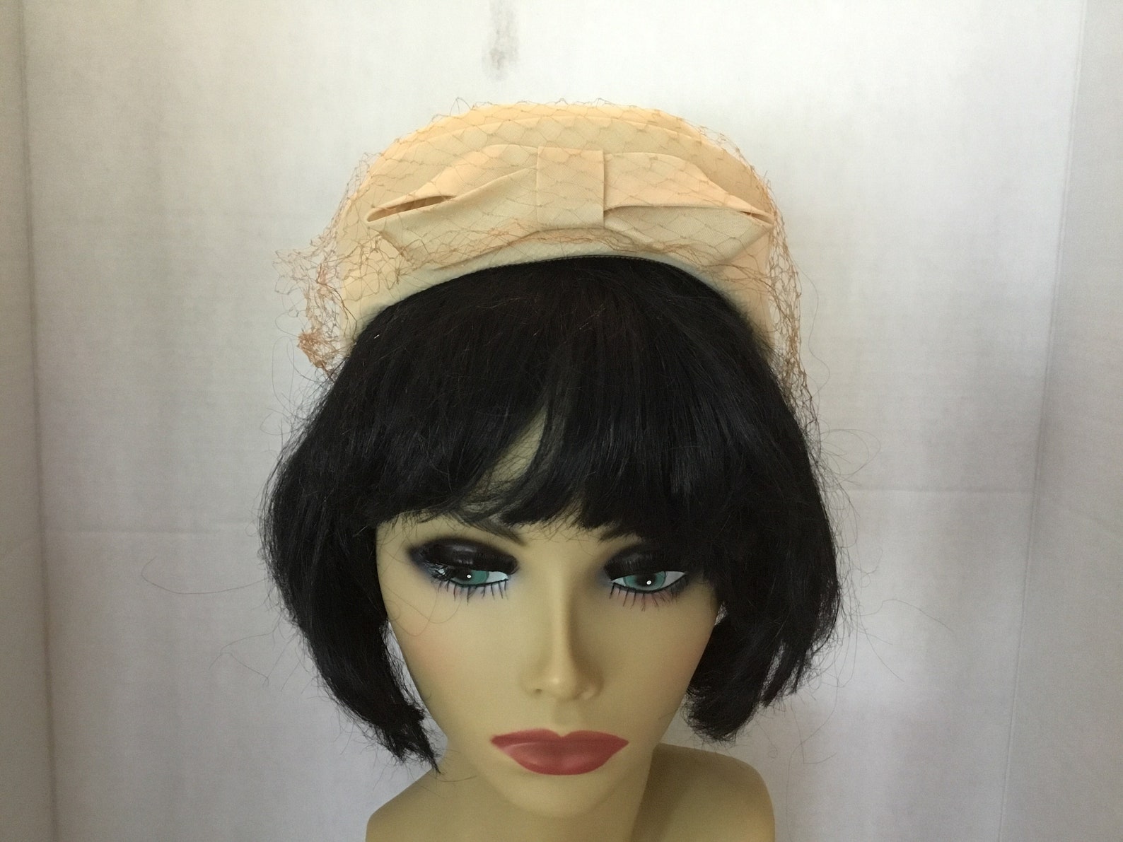 1960s Pillbox Hat Jackie Kennedy Pill Box Hat Ivory Hat Etsy