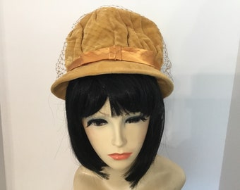 1960’s mustard yellow velvet bucket style hat,midcentury winter cocktail hat, 1960’s hats, 1960s millinery, 60s fashionable hat, 60s hats