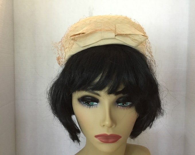 1960s Pillbox Hat Jackie Kennedy Pill Box Hat Ivory Hat Etsy
