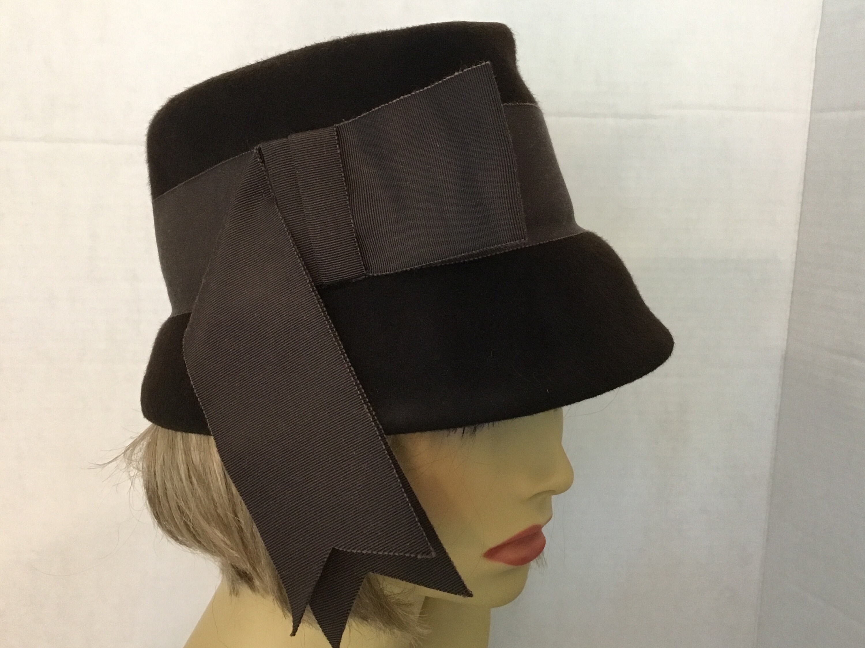 Midcentury Bucket Hat, Dark Brown Wool RITZ Henry Pollak New