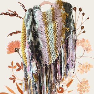 Honeycomb Shawl Knitting Pattern for Beginners - Super Bulky Yarn - PDF Pattern Only