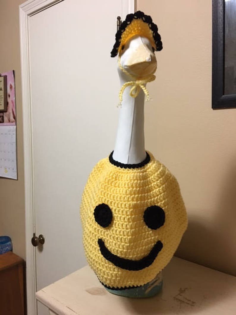 HAPPY FACE Lawn Goose Outfit Etsy