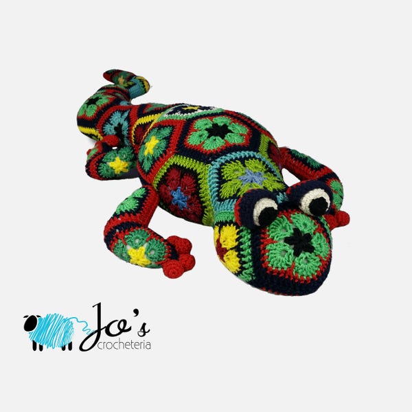 Gaudí the African Flower Salamander Crochet Pattern