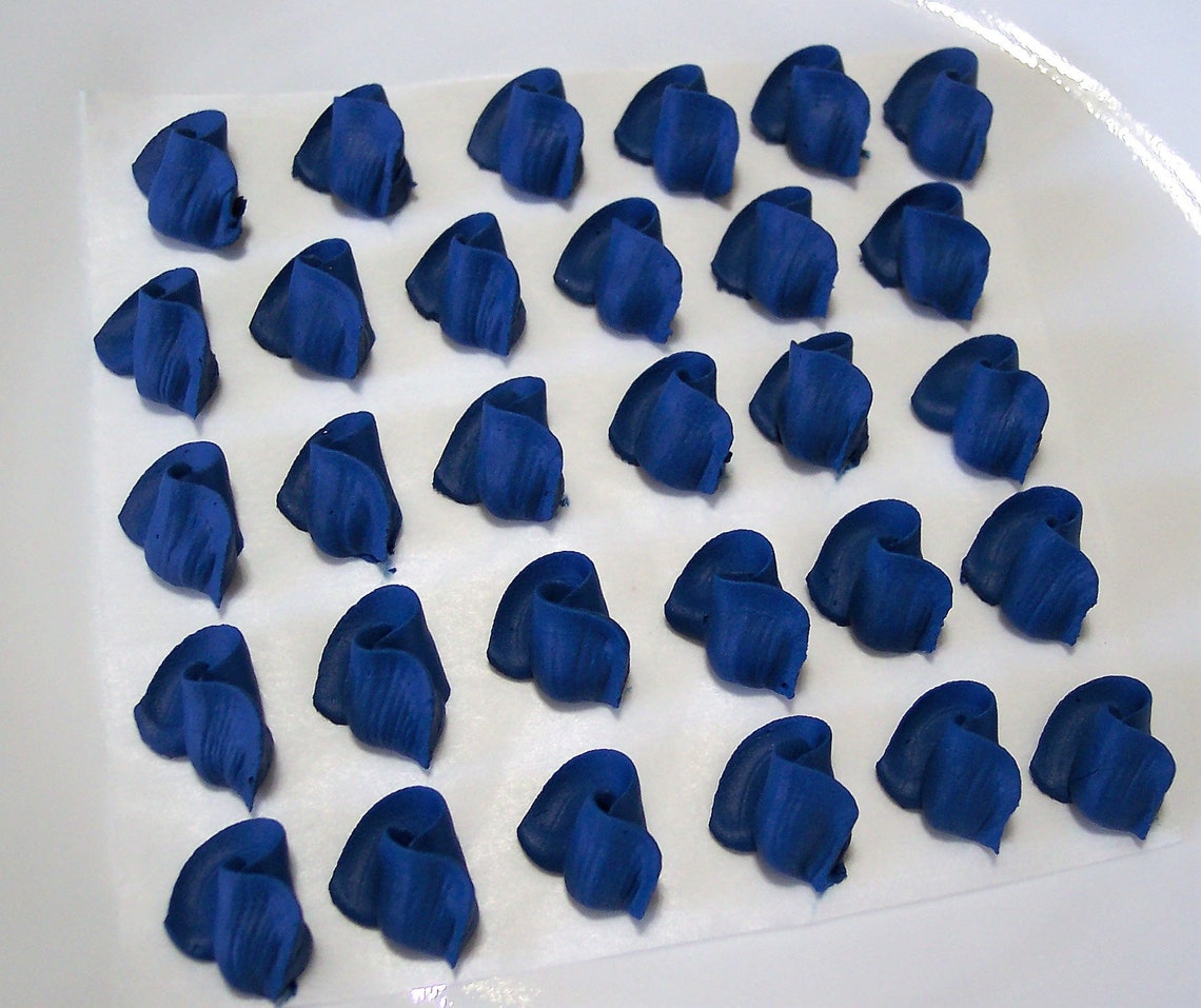 50 1/2 Edible Rose Edible Flower Edible Topper Etsy