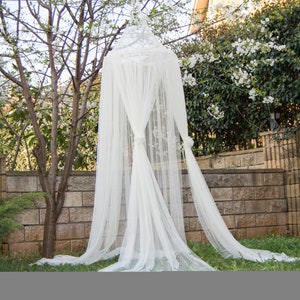 Ivory Baldachin -  Play Canopy, Crib Canopy, Kids canopy, Nursery canopy, Bed canopy, Play room canopy, Hanging Canopy, Nook, Photo