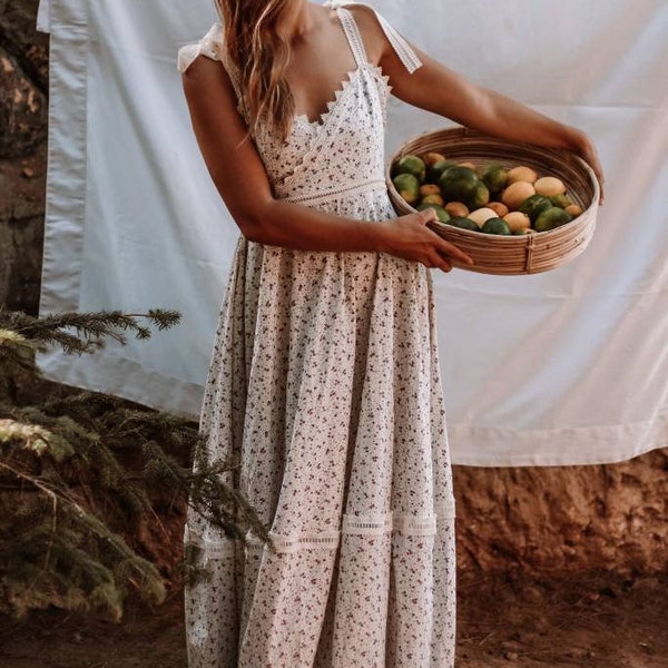 Woman  Country Floral Maxi Dress