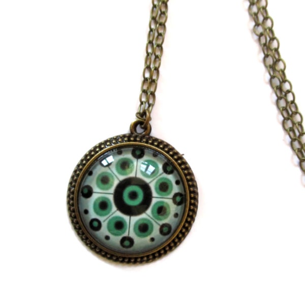 COLLIER FLEUR TURQUOISE, collier mandala, motif abstrait, pendentif turquoise et vert, collier rétro, vintage, cabochon verre