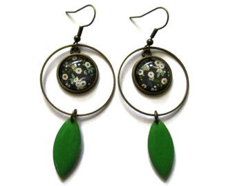 Floral Hoop Earrings, romantic style, green enamel earrings, Boho Jewelry, wedding jewelry, colorful flower, Clip