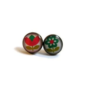 FLORAL earrings, vintage flowers stud earrings, floral jewelry, summer posts, pink, green, girlfriend gift, teens gift for her image 1