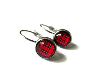 PETITES BOUCLES d'oreilles tartan , graphique, géométrique, tartan rouge bleu, à carreaux, boucles carreaux bijoux noel, rétro, vintage