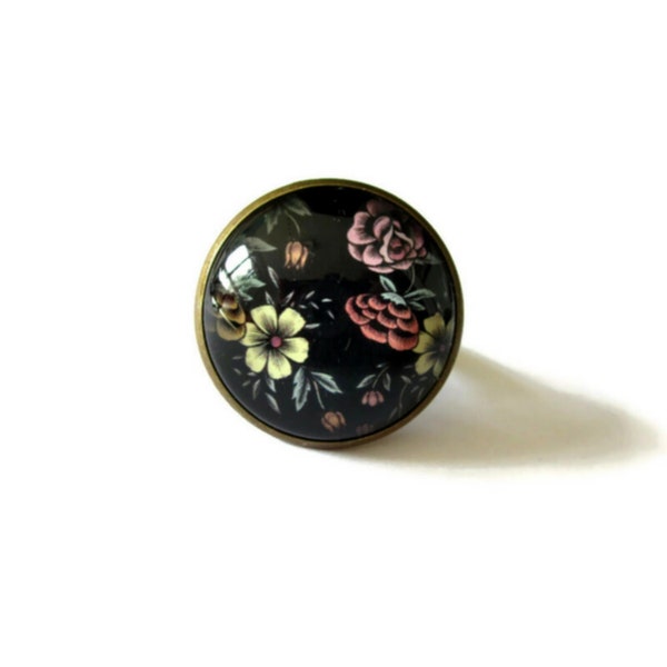 COLORFUL FLORAL RING - vintage Flower Ring - retro cabochon ring - 26mm ring - Gifts for her - boho chic ring - Valentines ring
