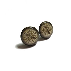 COMPASS EARRINGS, Antique Compass earrings, traveler gift, compass studs, vintage posts - jewelry for her, danslairdutemps
