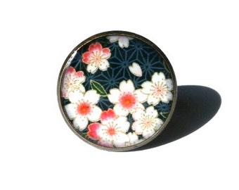 CHERRY BLOSSOM RING - Cherry Blossom Jewelry - Sakura Flower Ring - Floral Ring - Pink - Black