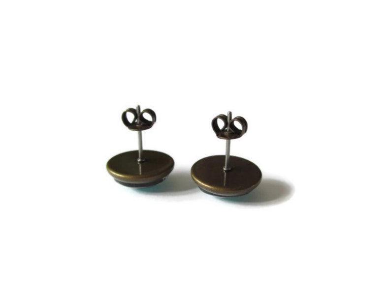 BOUCLES D'OREILLES NOIRES, bijoux noirs, printemps, couleurs, bijoux minimalistes, puces simples, pop, cabochon, danslairdutemps image 6