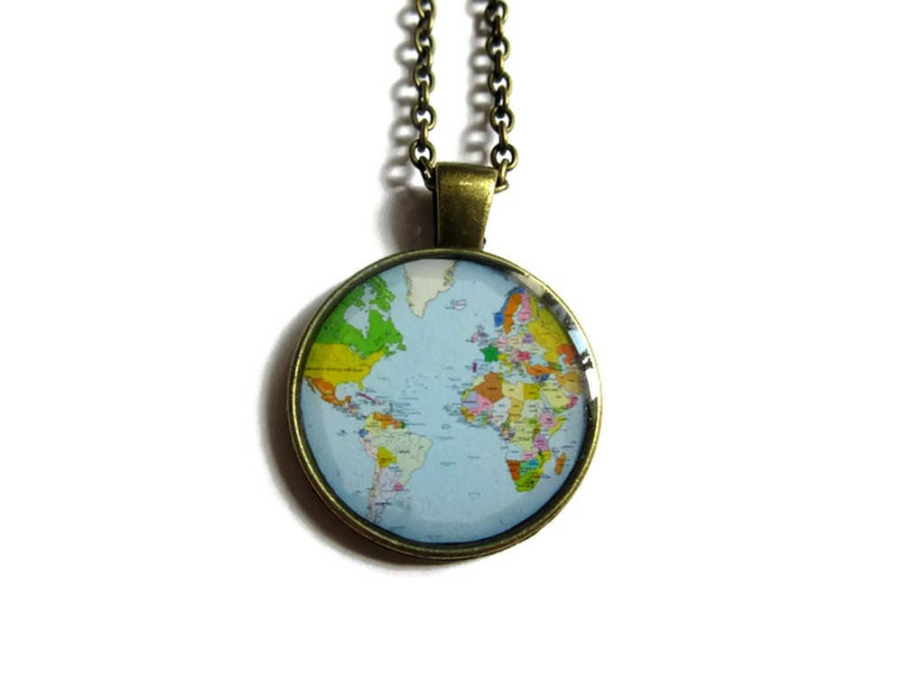 WORLD MAP NECKLACE Vintage Globe 