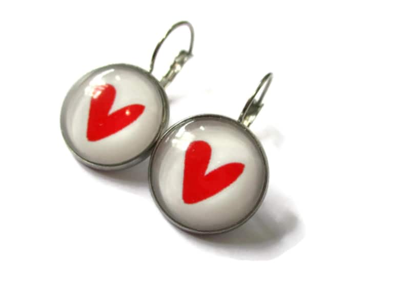 BOUCLES D'OREILLES COEURS rouge, vintage, boucles amour, bijou amitié, bijoux cœur, Saint Valentin, cabochon image 3