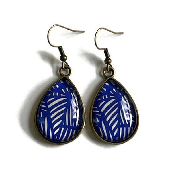 BOUCLES D'OREILLES PENDANTES, boucles gouttes motif géométrique, motif bleu, bijou bleu, bijoux ethnique, géométrique, cabochon